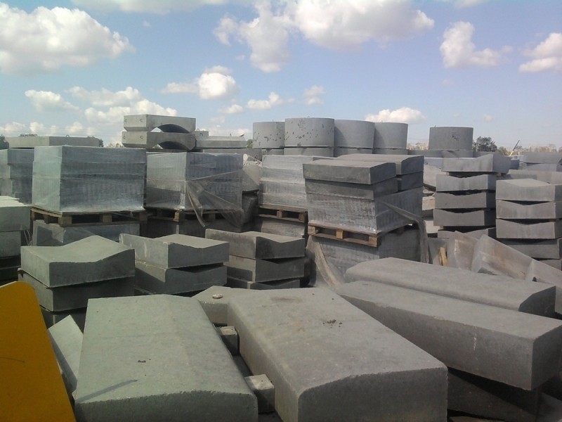 files_5dde8be1b0128.jpg